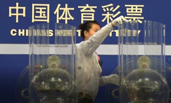 看澳門六開彩現(xiàn)場(chǎng)開獎(jiǎng),澳門六開彩現(xiàn)場(chǎng)開獎(jiǎng)，見證幸運(yùn)與激情的時(shí)刻