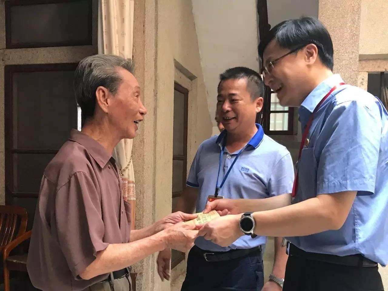 濠江論壇2025年免費資料,濠江論壇2025年免費資料深度解析